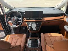 Hongqi HQ9 2.0T Intelligent Flagship Edition - фото 5