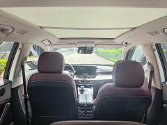 Hongqi HS5 2025 2.0T two-wheel drive Qixiang Pro version - фото 13