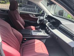 Hongqi HS5 2025 2.0T two-wheel drive Qixiang Pro version - фото 17