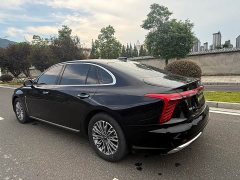 Hongqi H5 2023 2.0T Automatic Intelligent Connected Flag Edition - фото 15