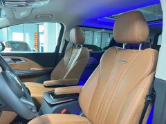 Hongqi HQ9 PHEV 2024 2.0T AWD Business Edition - фото 11