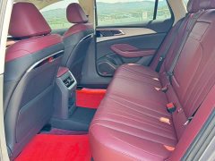 Hongqi H5 2.0T Automatic Intelligent Connected Flag Edition - фото 9