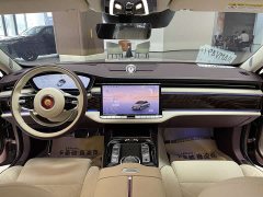 Hongqi Golden Sunflower Guoya 4.0T V8 version - фото 10