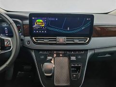 Hongqi HQ9 PHEV 2.0T four-wheel drive luxury version - фото 12