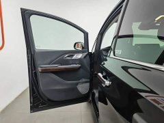 Hongqi HQ9 PHEV 2.0T four-wheel drive luxury version - фото 8