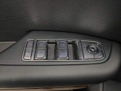 Hongqi HQ9 PHEV 2.0T four-wheel drive luxury version - фото 9
