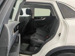 Hongqi HS5 2019 2.0T Zhilian Qixiang four-wheel drive version - фото 15