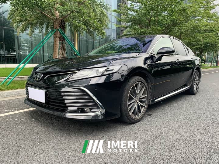 Toyota 2.5G Luxury Edition