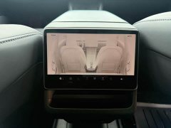 Tesla Model 3 Edition - фото 10