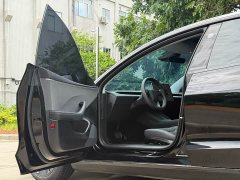 Tesla Model 3 Edition - фото 12