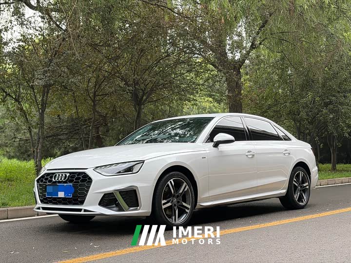 Audi A4L 40 TFSI luxury and dynamic - автомобиль из Китая