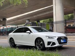 Audi A4L 40 TFSI luxury and dynamic - фото 3