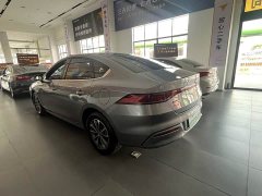 BYD Qin PLUS Honor Edition DM-i 55KM Leading Type - фото 5