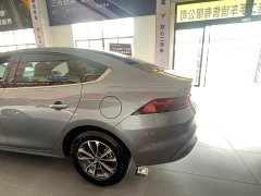 BYD Qin PLUS Honor Edition DM-i 55KM Leading Type - фото 6