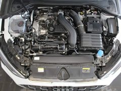 Audi A3 A3L Limousine 35TFSI Flying Spur Exclusive - фото 13