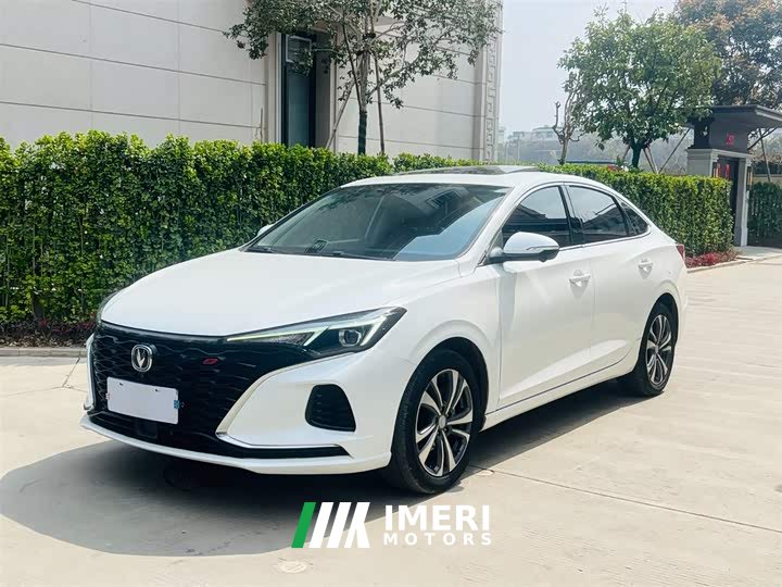 Changan PLUS NE 1.4T GDI DCTFlagship Edition - автомобиль из Китая