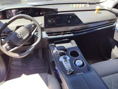 Changan UNI-K iDD 130km 1.5T Premium Version - фото 12