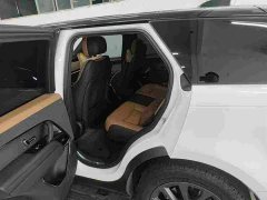Land Rover 400PS Dynamic SE - фото 6