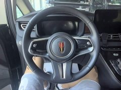 Hongqi HQ9 2.0T Intelligent Flagship Edition - фото 7