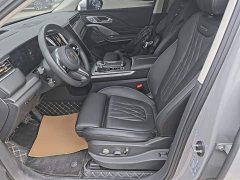 Hongqi HS7 PHEV 2.0T PHEV four-wheel drive flag collar version 6 seats - фото 15