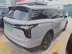 Hongqi HS7 PHEV 2.0T PHEV four-wheel drive flag collar version 6 seats - фото 7