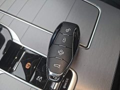 Hongqi HS7 PHEV 2.0T PHEV four-wheel drive flag collar version 6 seats - фото 9