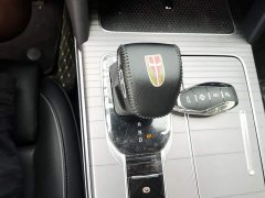 Hongqi HS7 PHEV 2.0T PHEV four-wheel drive flag collar version 6 seats - фото 14