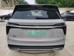 Hongqi HS7 PHEV 2.0T PHEV four-wheel drive flag collar version 6 seats - фото 6