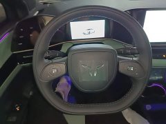 Hongqi EH7 2025 690 Smart Select Edition - фото 11