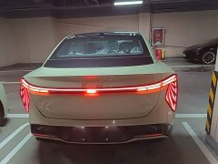 Hongqi EH7 2025 690 Smart Select Edition - фото 6