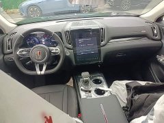 Hongqi HS3 PHEV 2024 115km Jinwei Edition - фото 10
