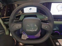 Hongqi EH7 2025 690 Smart Select Edition - фото 10