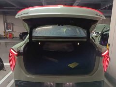 Hongqi EH7 2025 690 Smart Select Edition - фото 18