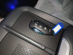 Hongqi EH7 2025 690 Smart Select Edition - фото 8