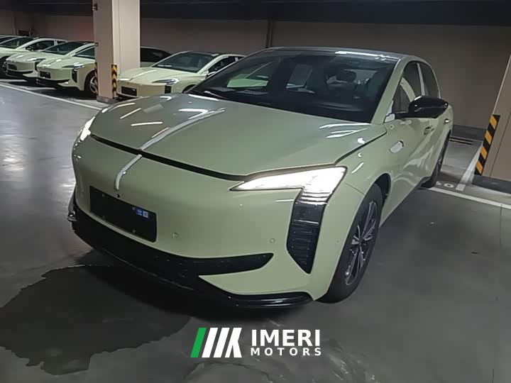 Hongqi EH7 2025 690 Smart Select Edition - автомобиль из Китая