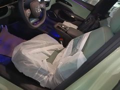 Hongqi EH7 2025 690 Smart Select Edition - фото 13