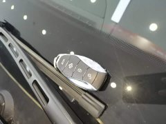 Hongqi H5 PHEV 130 Hybrid Edition - фото 9