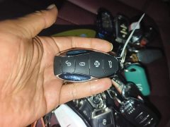 Hongqi H5 2.0T Automatic Intelligent Connected Flag Edition - фото 8