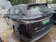 Hongqi HS7 PHEV 2.0T PHEV four-wheel drive Qichang version 6 seats - фото 5