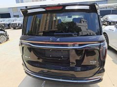 Hongqi HQ9 PHEV 2.0T AWD Business Edition - фото 6