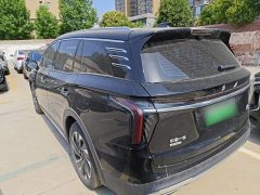 Hongqi HS7 PHEV 2.0T PHEV four-wheel drive Qichang version 6 seats - фото 5