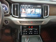Hongqi HS7 2.0T DCT two-wheel drive Zhilian Qichang version, seven seats - фото 13