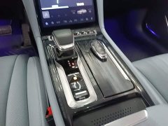 Hongqi H5 PHEV 170 super hybrid version - фото 10
