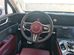 Hongqi E-HS9 660km flag collar version four seats - фото 11