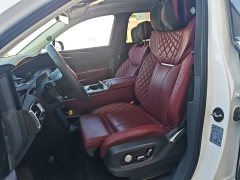 Hongqi E-HS9 660km flag collar version four seats - фото 15