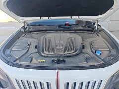 Hongqi E-HS9 660km flag collar version four seats - фото 20