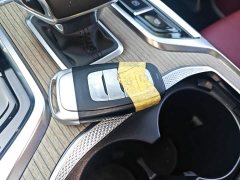 Hongqi E-HS9 660km flag collar version four seats - фото 9