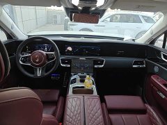 Hongqi E-HS9 660km flag collar version four seats - фото 10
