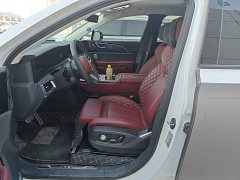 Hongqi E-HS9 660km flag collar version four seats - фото 15