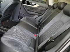 Hongqi HS5 2019 2.0T Zhilian Qixiang four-wheel drive version - фото 17
